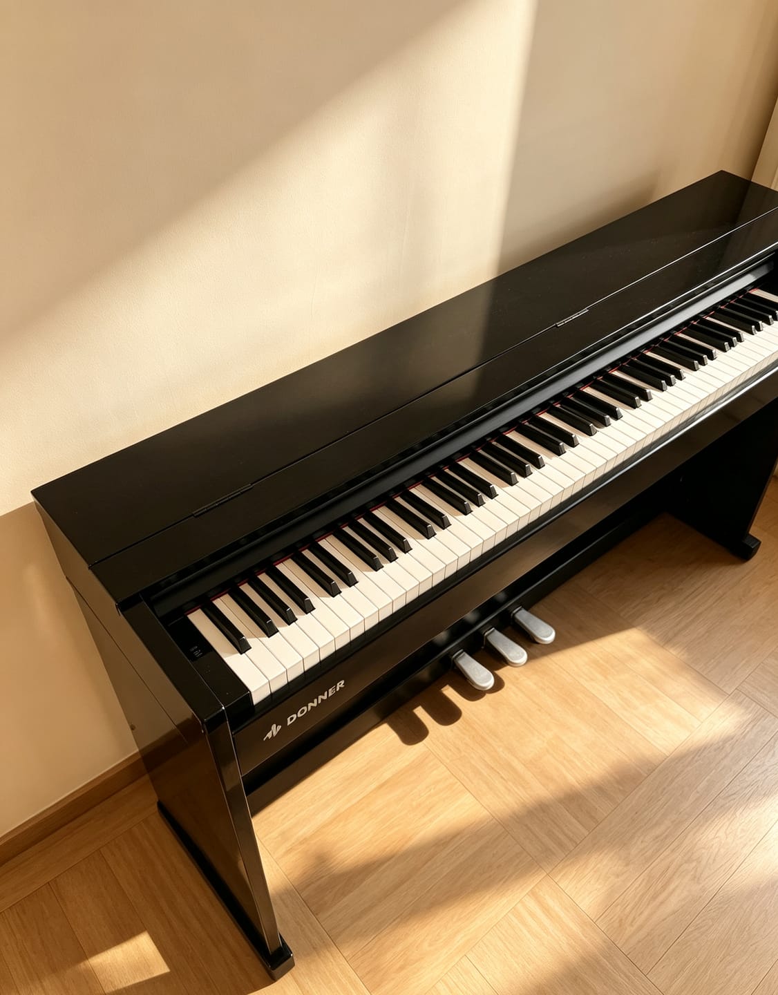 Customer photo review of Donner DDP-75 Piano Numérique Droit Noir Laqué, 88 Touches à Action de Marteau