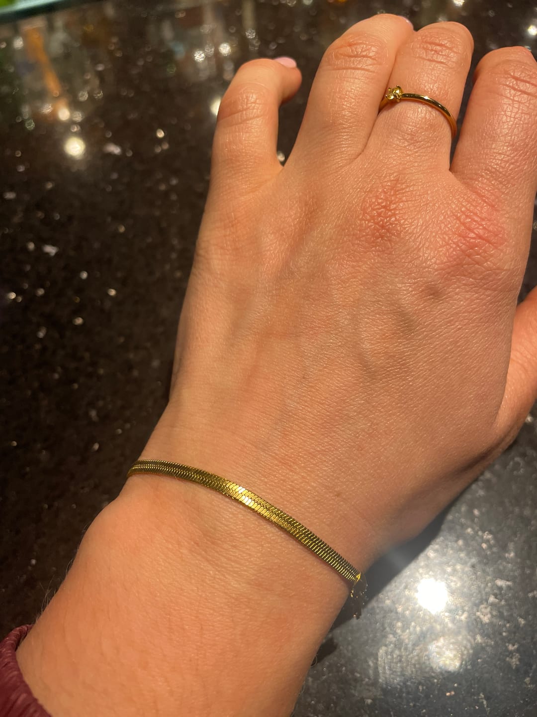 Customer photo review of Sarya Snake Chain Gold Bracelet