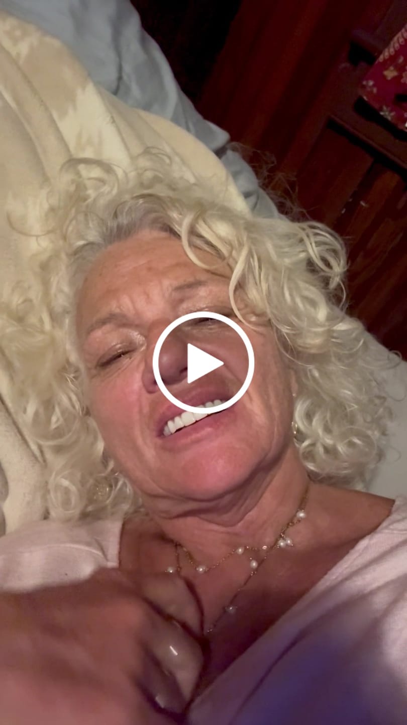 Customer video review of Santorini Pearl Necklace (Bundle)