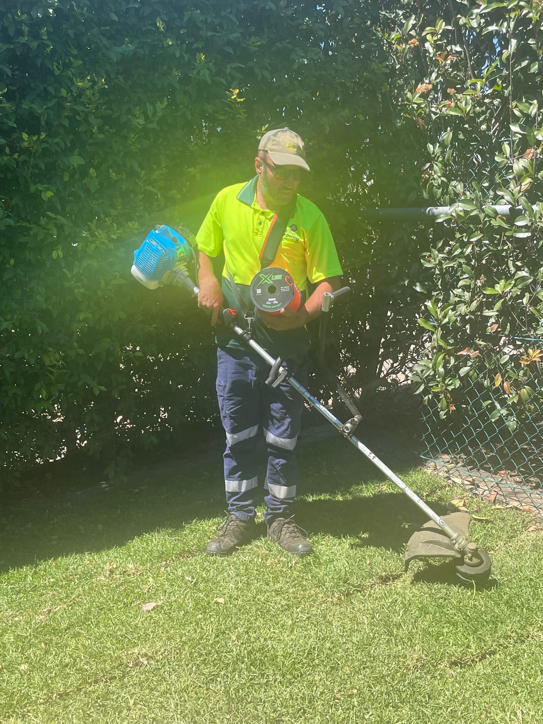 Customer photo review of 450 Speed Feed Rapid Feed Brushcutter Trimmer Line Head Prokut Ga Spares