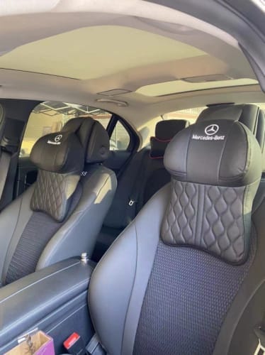 Customer photo review of Cuscino per il collo personalizzato per auto