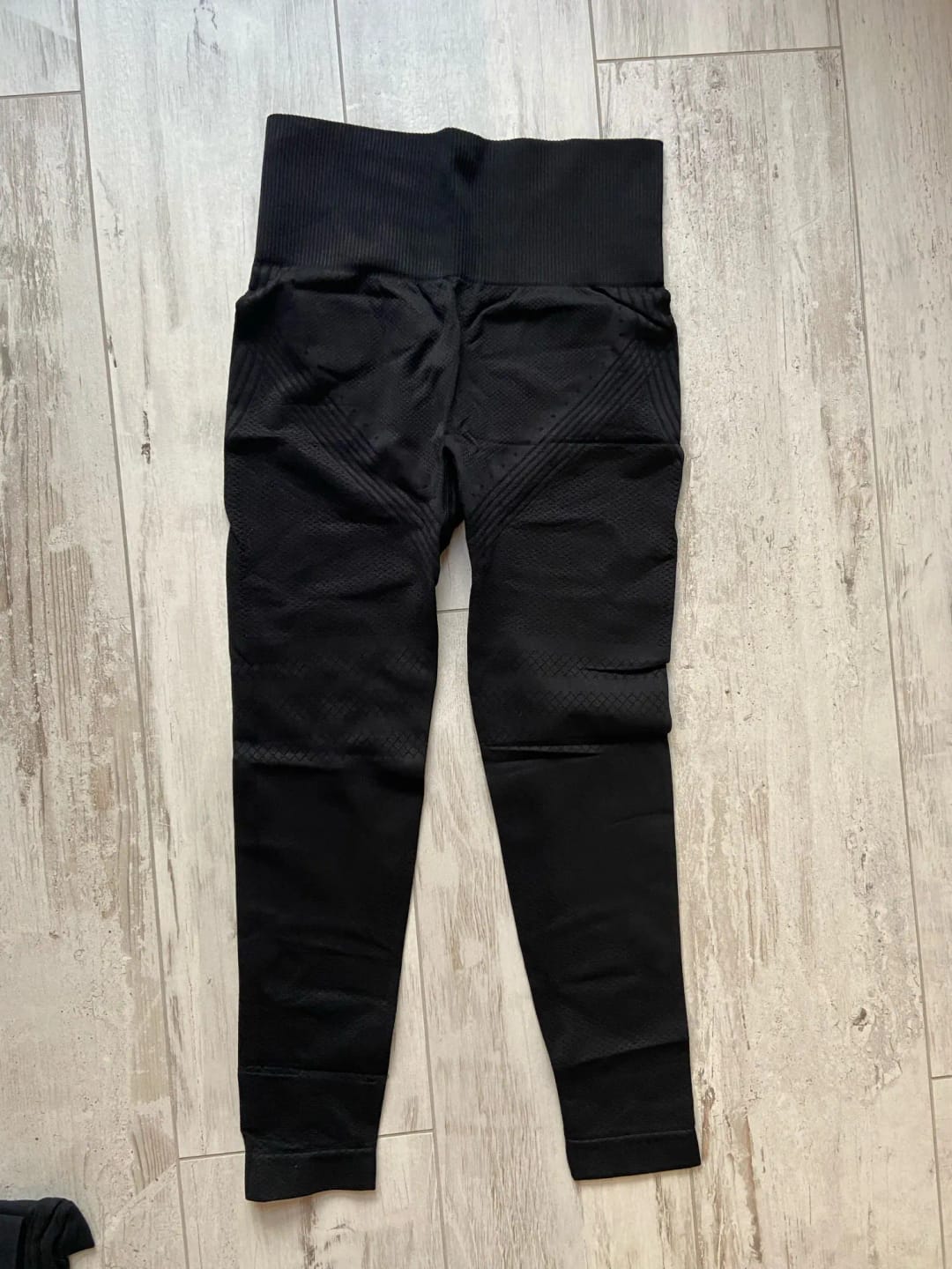 Customer photo review of Sculpt & Shape Compression Leggings