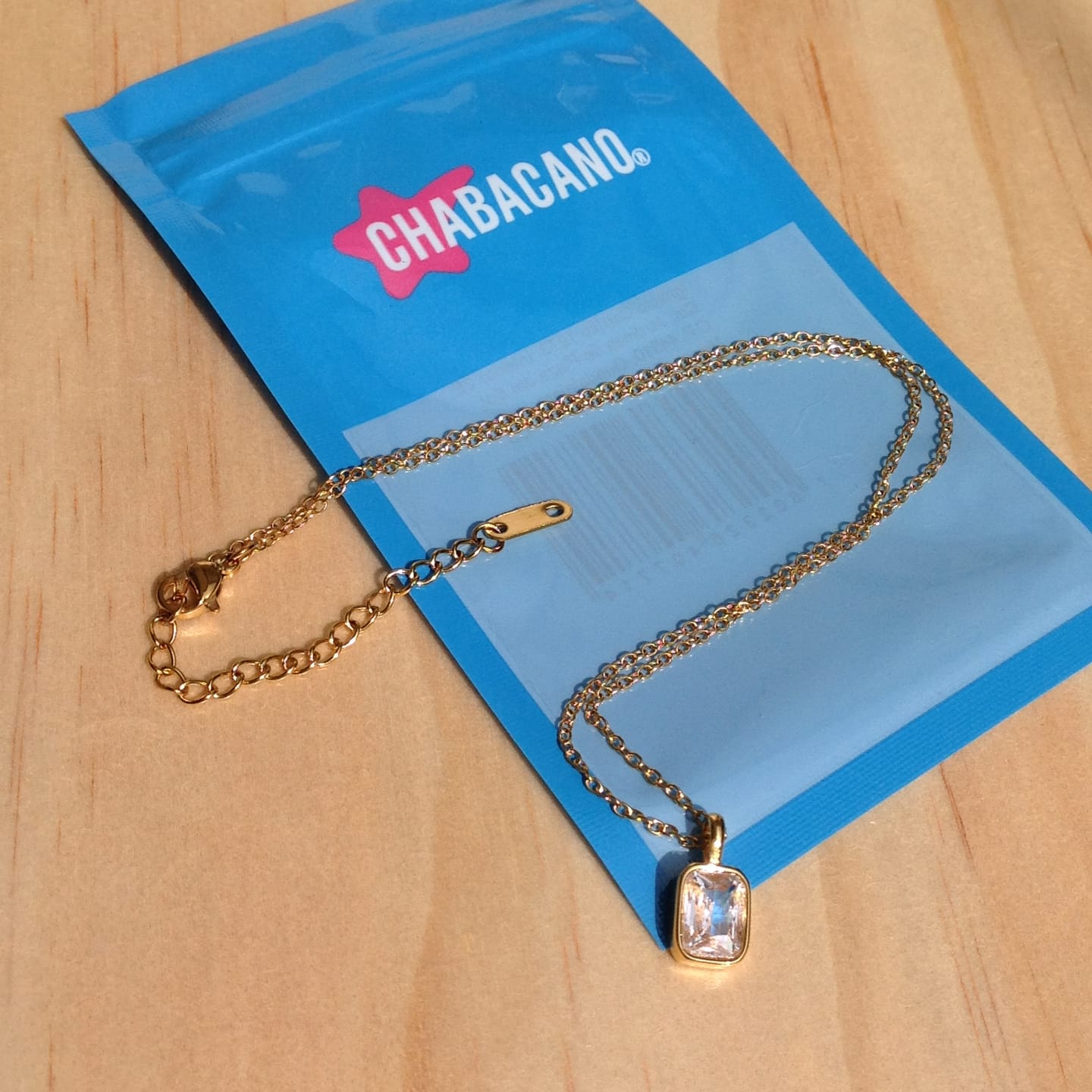 Customer photo review of Collar Leni