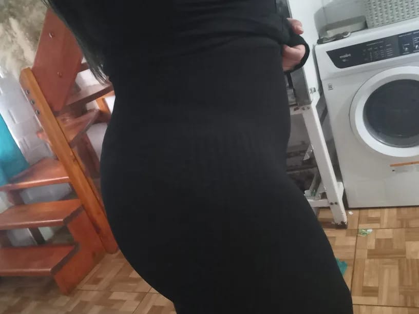 Customer photo review of Sculpt & Shape Compression Leggings