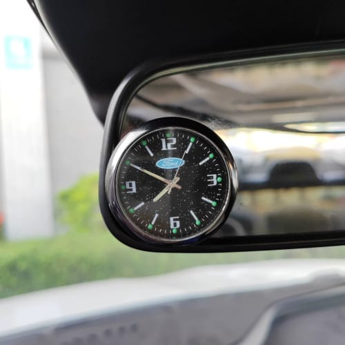 Customer photo review of Orologio Premium in Quarzo per Auto