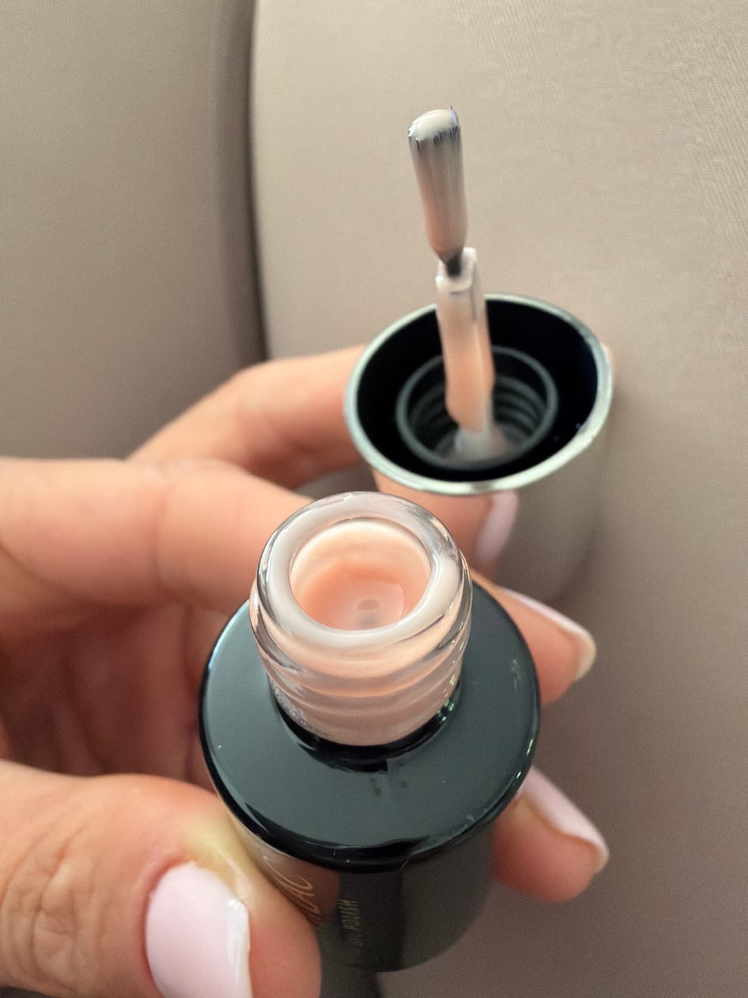 Customer photo review of Semilac Extend We Care 5in1 816 Pale Nude 7ml - Builder Gel in a Bottle