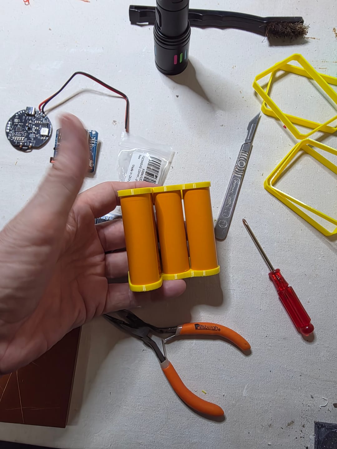 Customer photo review of EVE 58E 21700 5700mAh 16.8A Battery