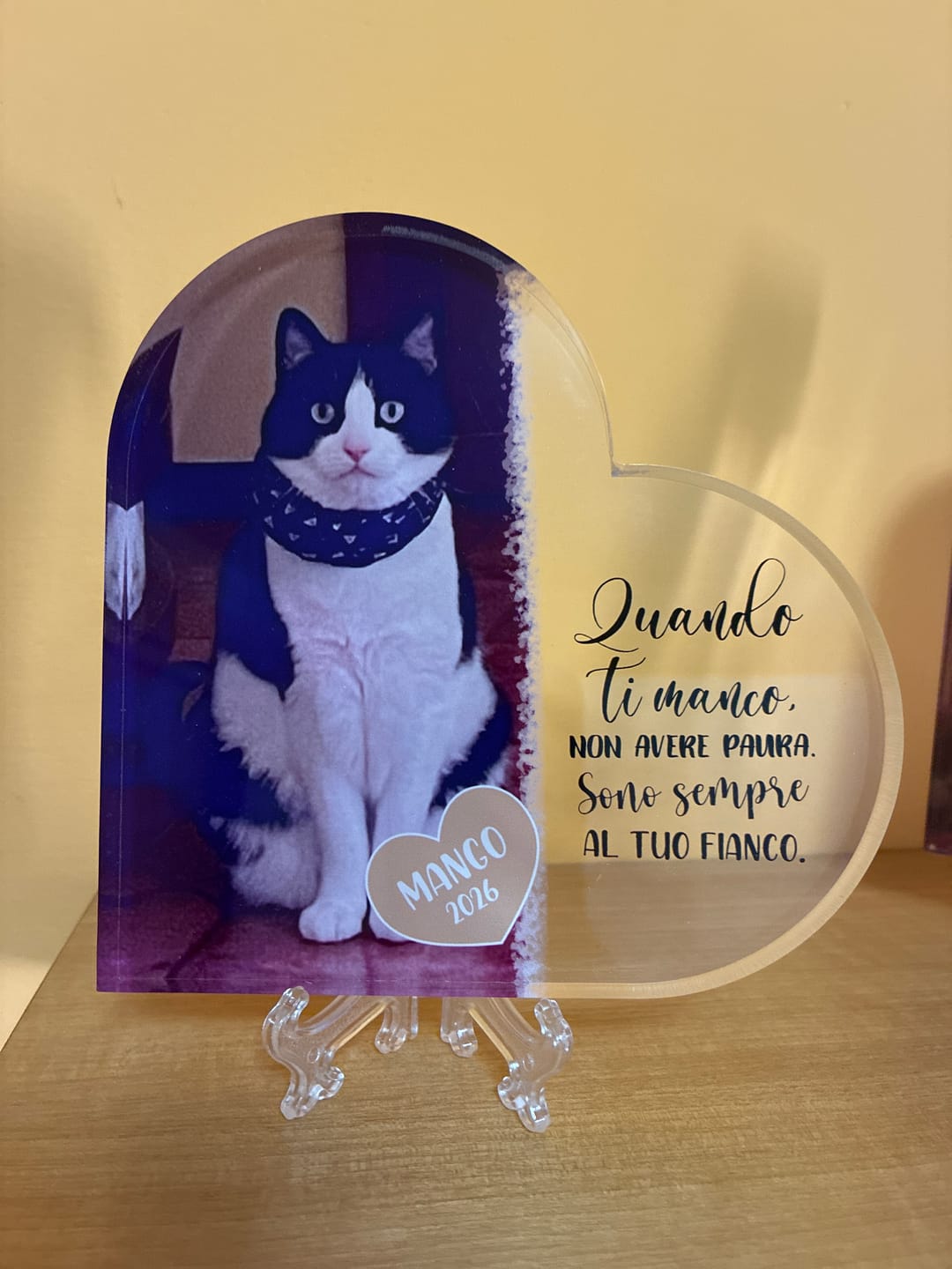 Customer photo review of Quando ti manco - Cuore in vetro personalizzato