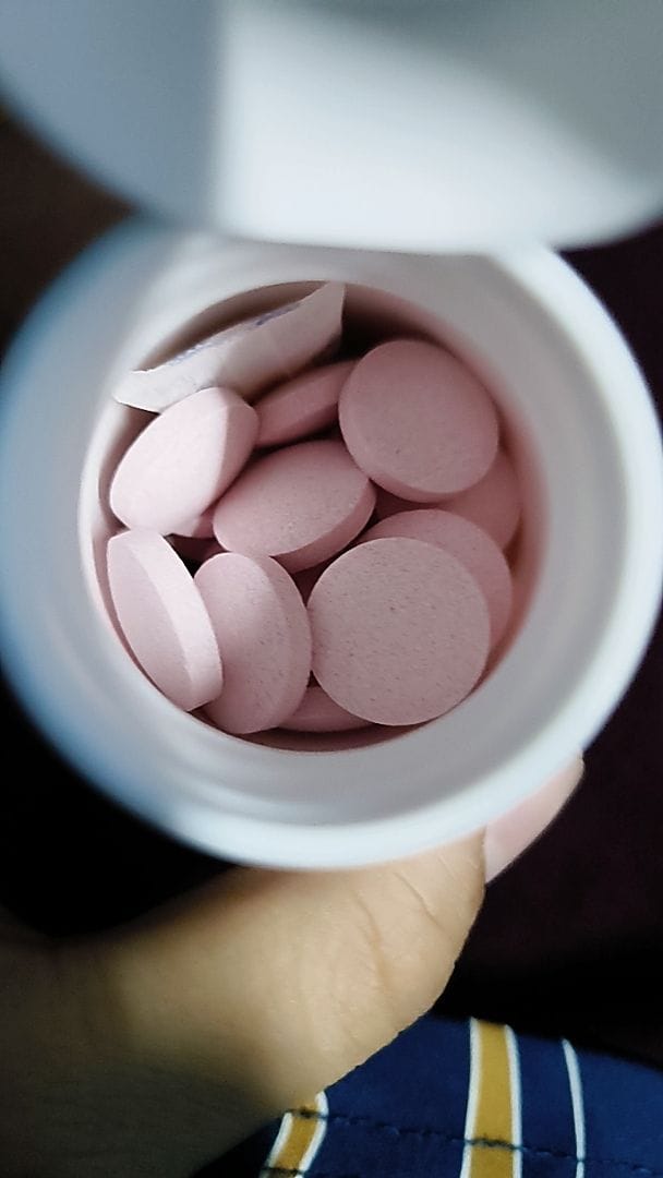 Customer photo review of Mixed Cranberry & Acerola Chewable Tablet