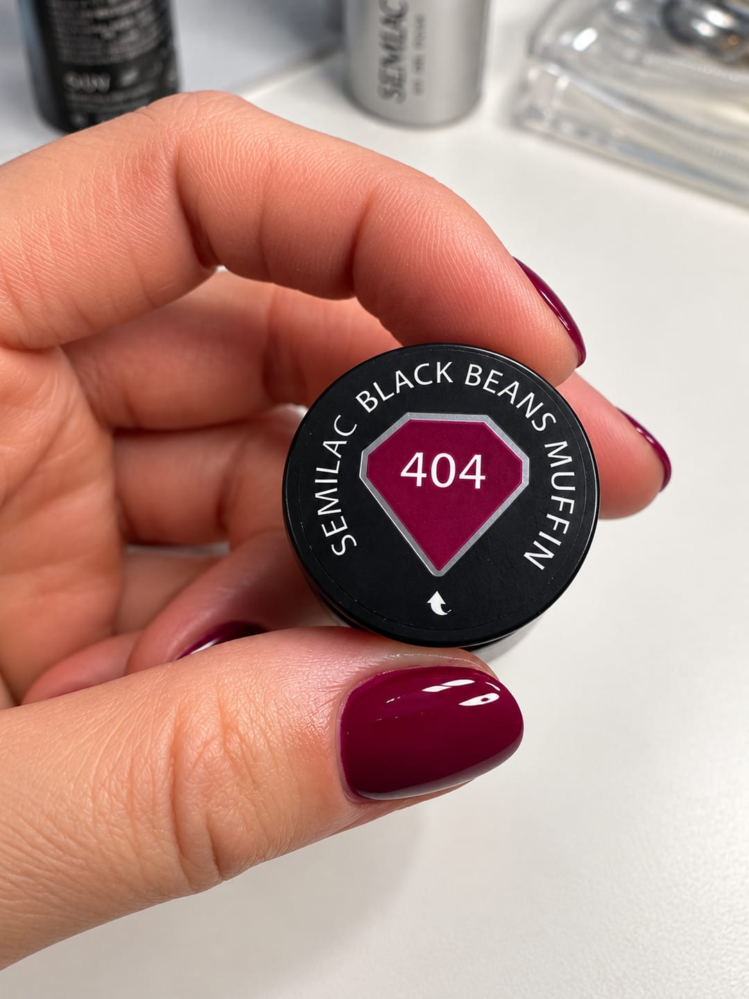 Customer photo review of Semilac 404 Black Beans Muffin UV Gel Polish