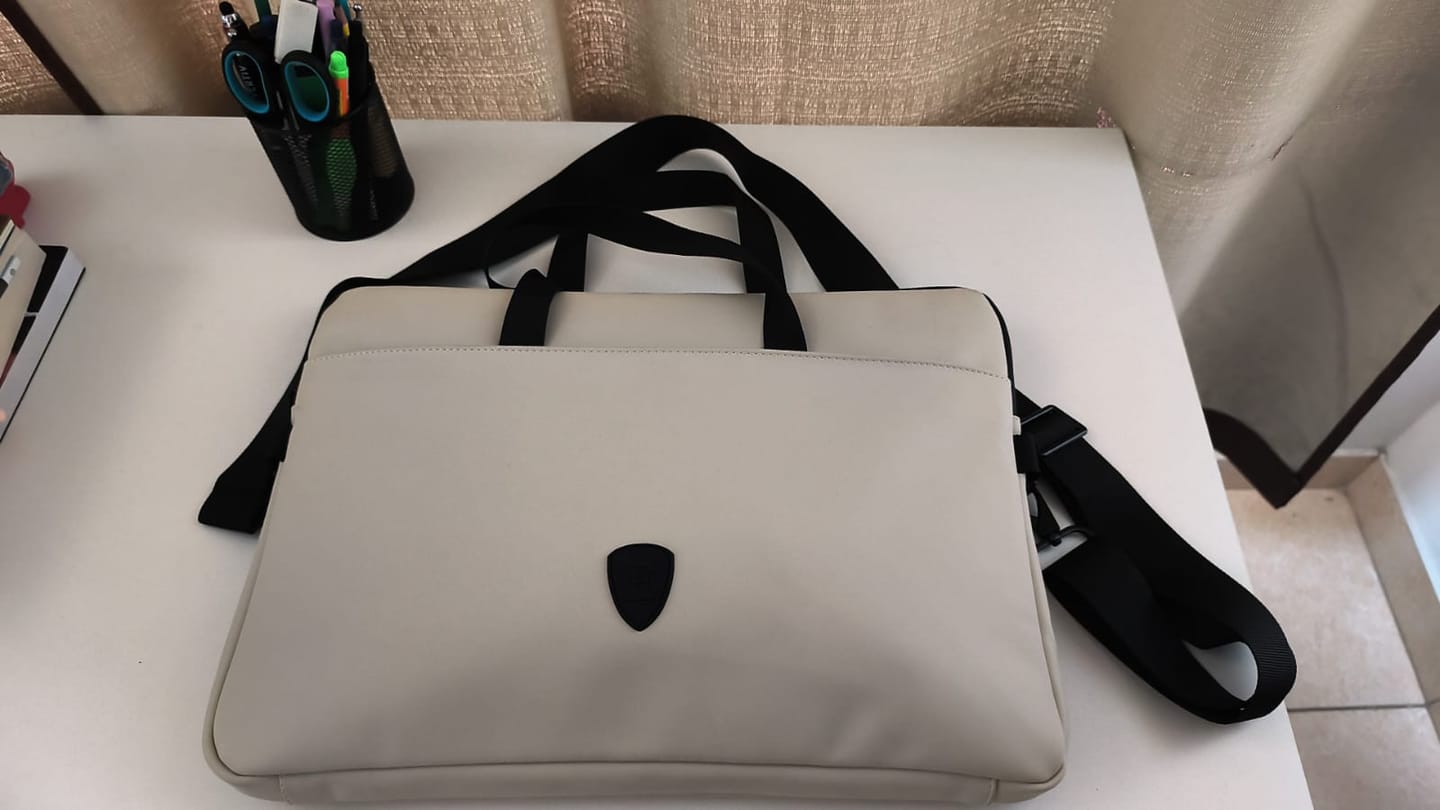 Customer photo review of Premium Laptop Bag Sand