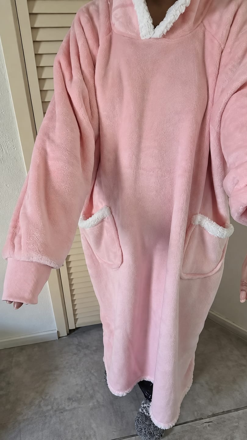 Customer photo review of Deckenhoodie