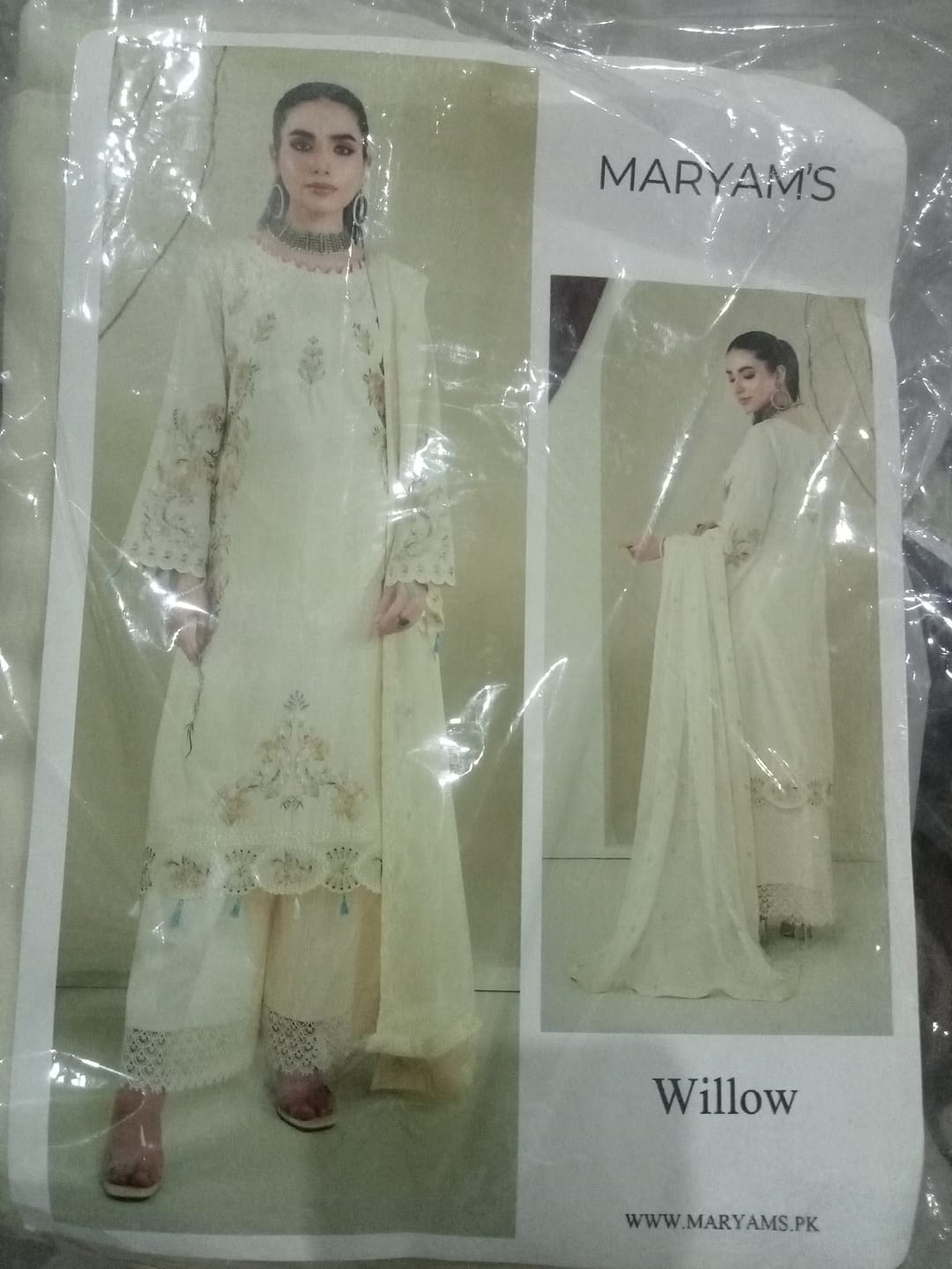 Customer photo review of Willow