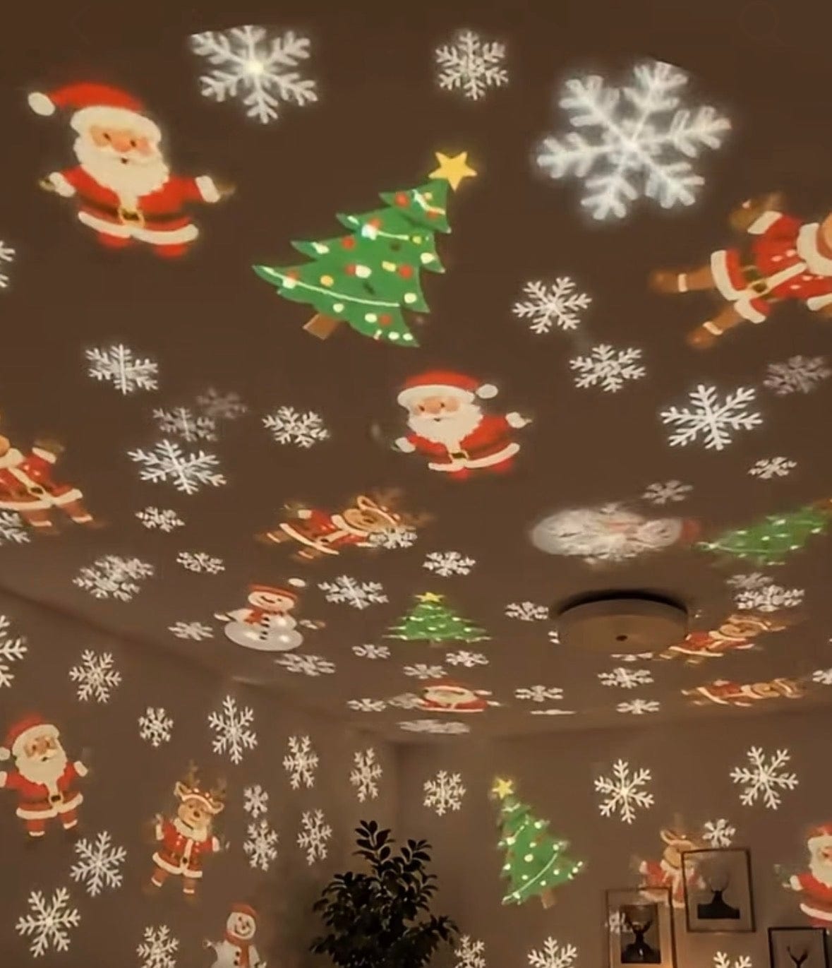 Customer photo review of Christmas USB Projector Light, Plug And Play HD Christmas Projector