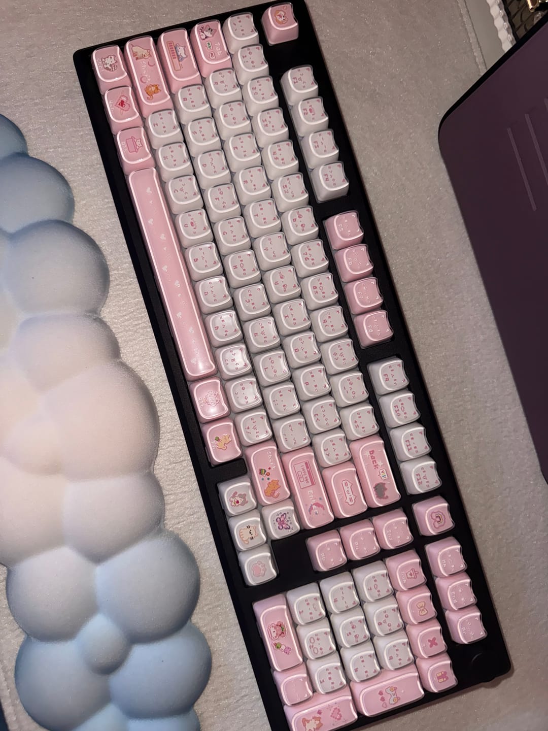 Customer photo review of KiiBOOM Mewsic Jelly Keycap Set