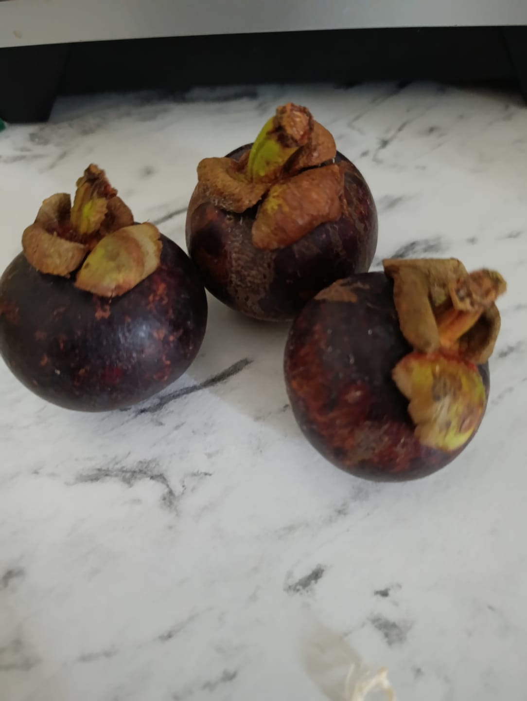Customer photo review of Mangostan (Mangosteen) Sommeraktion %