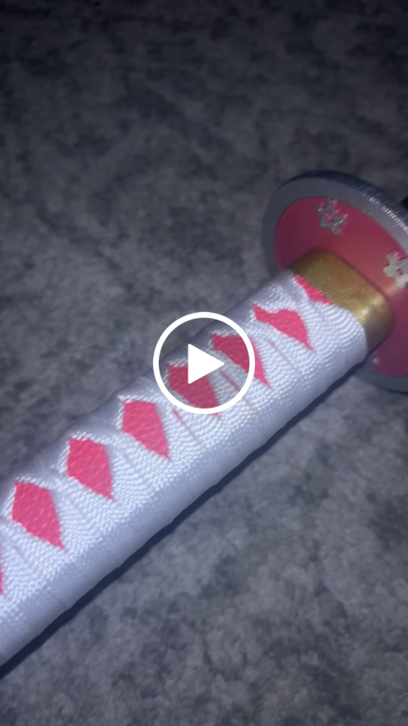 Customer video review of Demon Slayer Kanao Tsuyuri Metal Katana Sword
