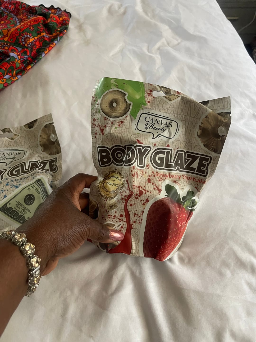 Customer photo review of BODY GLAZE: STRAWBERRY SHORTCAKE