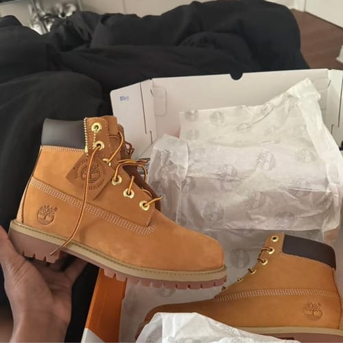 Customer photo review of Men's Timberland® Premium 6-Inch Waterproof Boot