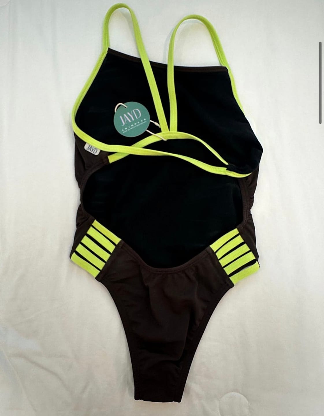 Customer photo review of LENNOX ONE PIECE - Cacao|Kiwi