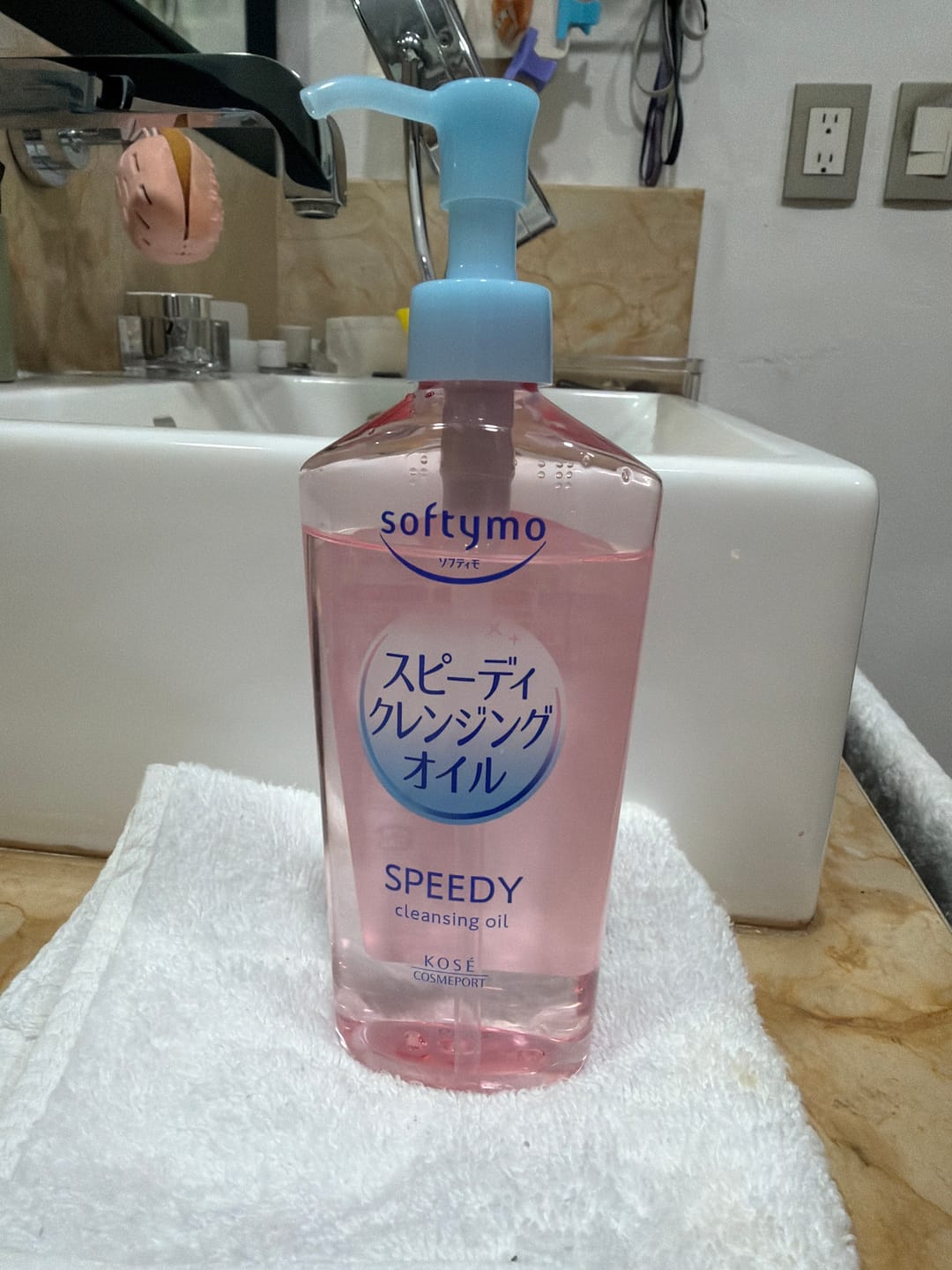 Customer photo review of Kose Softymo Speedy Cleansing Oil 230ml