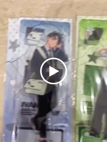 Customer video review of 【Pre-Order】Alien Stage - Anakt High School Series - Acrylic Stand