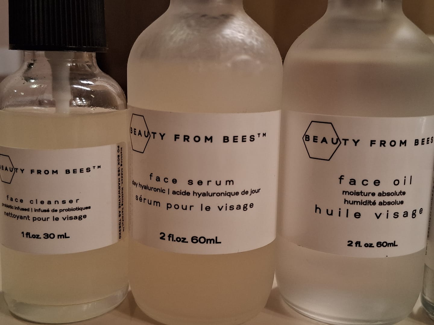 Customer photo review of Face Oil (Moisture Absolute)