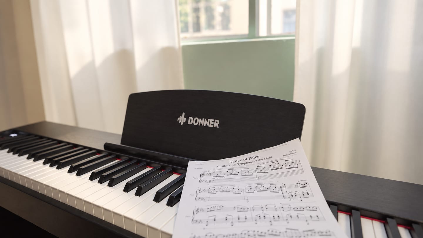Customer photo review of Donner DDP-50 Weighted Digital Piano