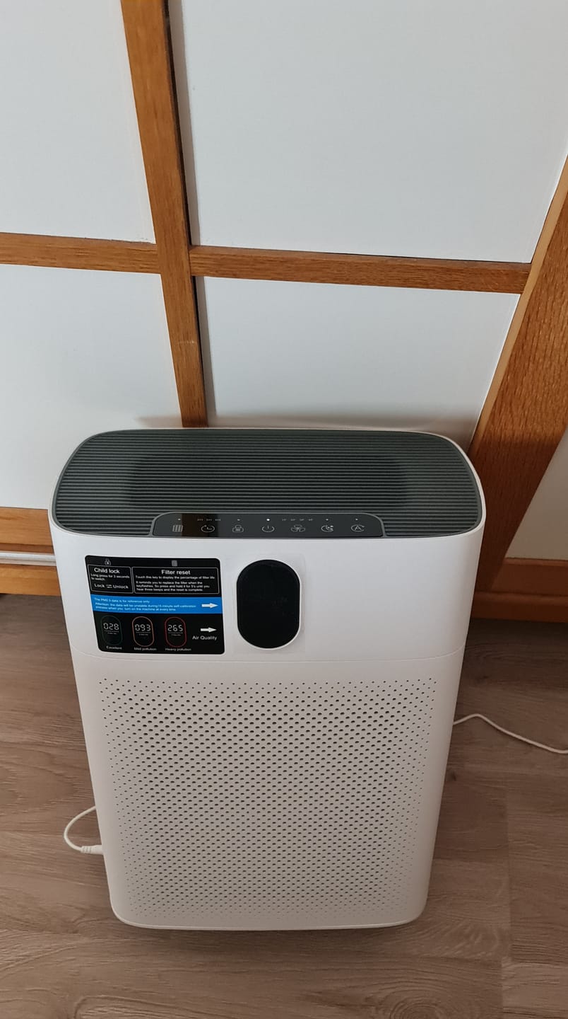 Customer photo review of Smart Luftreiniger V1 Pro – Leistungsstarke HEPA-Filterung mit PM2.5-Sensor, App- und Sprachsteuerung für saubere Raumluft