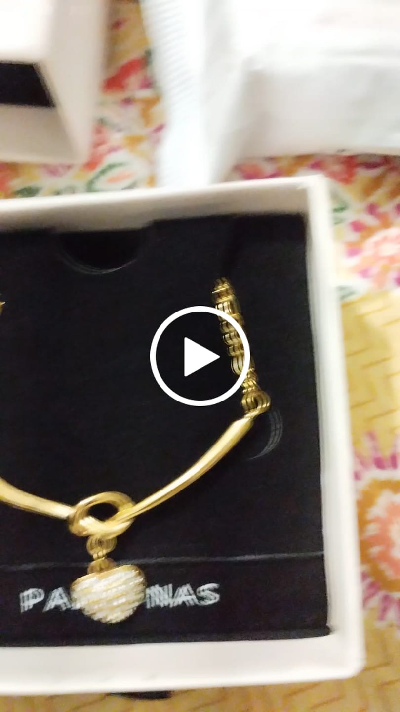 Customer video review of Crystal Heart Charm Gold Necklace