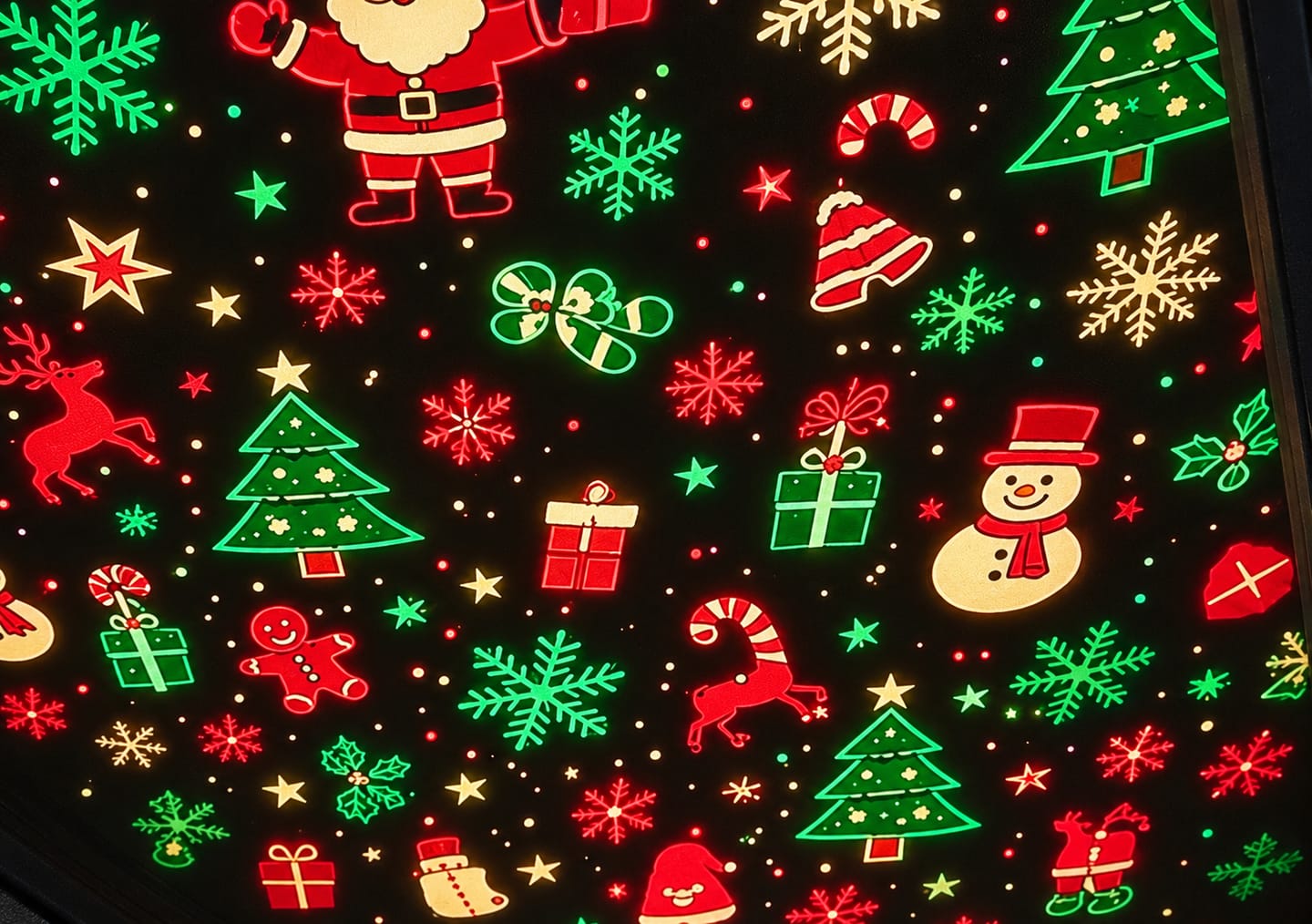 Customer photo review of Christmas USB Projector Light, Plug And Play HD Christmas Projector