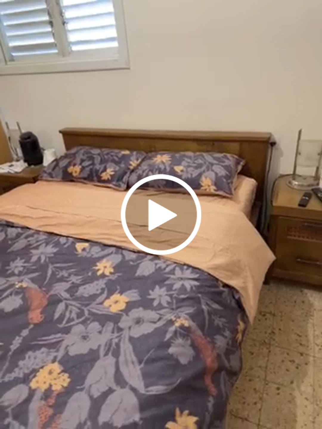 Customer video review of סט מצעי - Golden LIght