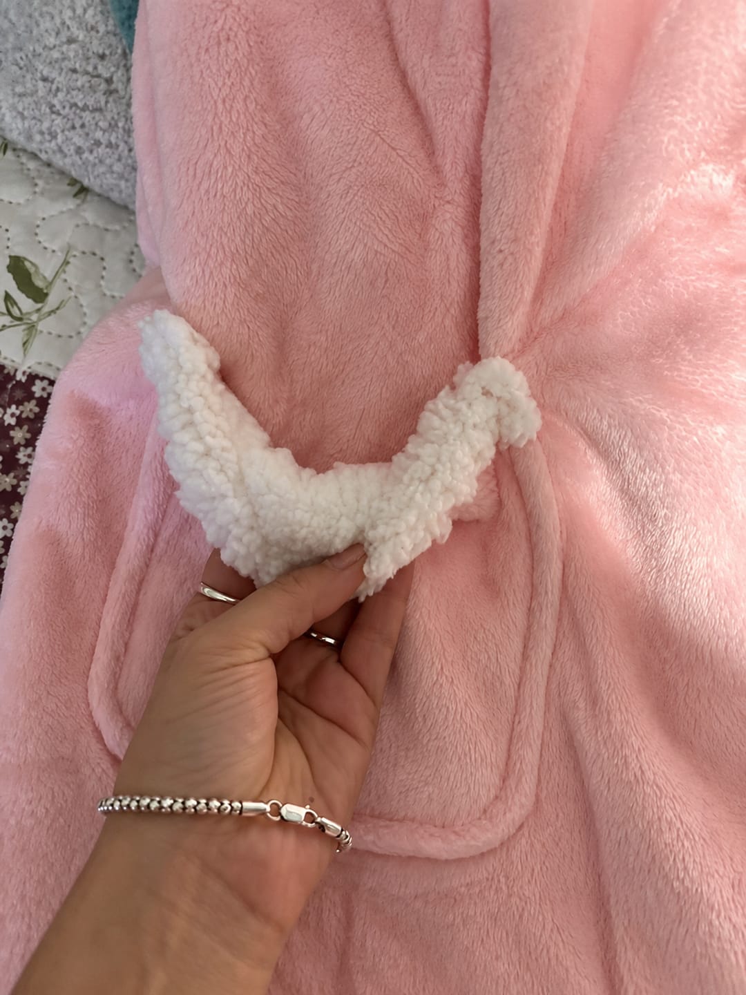 Customer photo review of Deckenhoodie