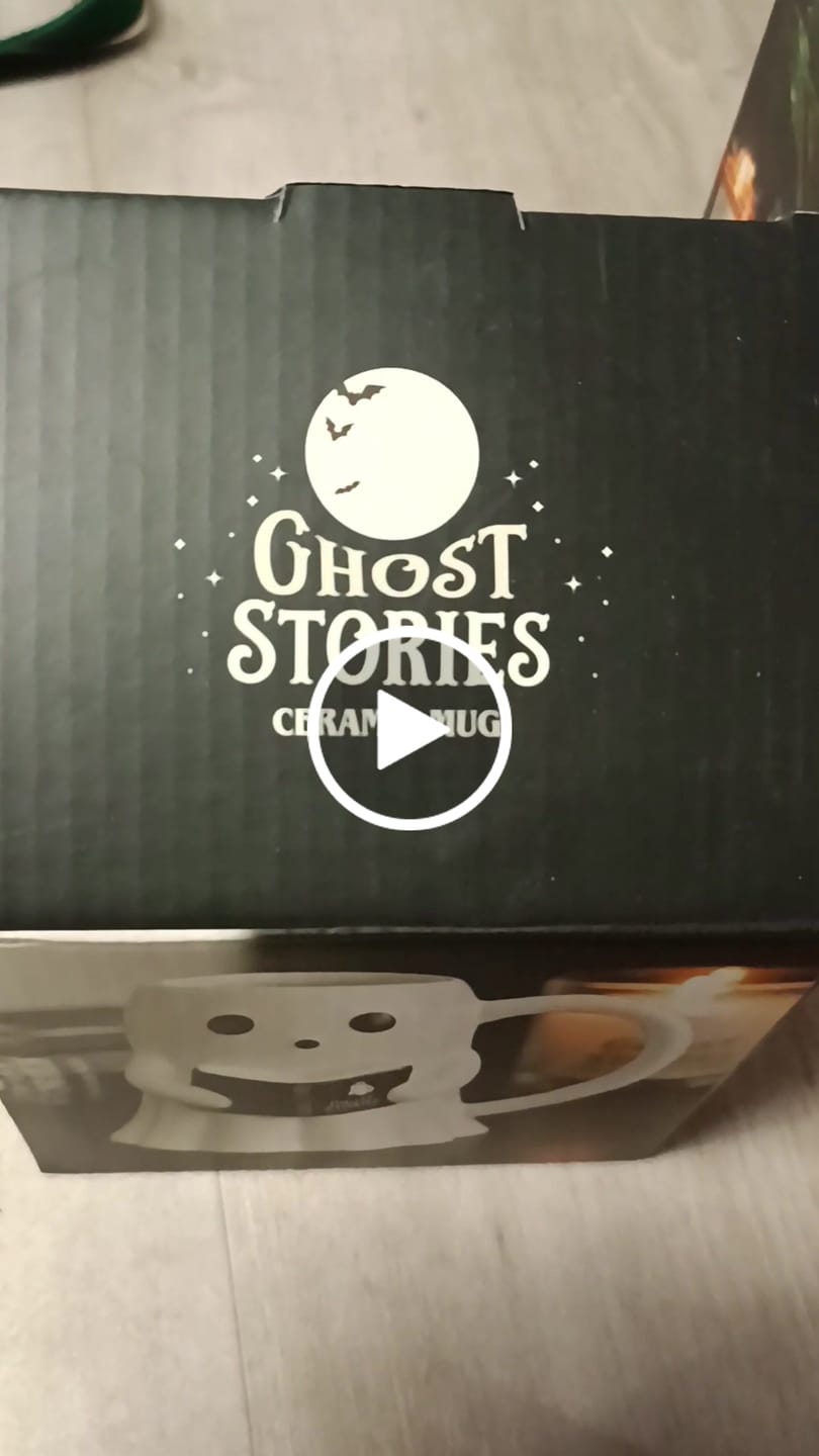 Customer video review of Geister Tasse – Keramikbecher mit lesendem Gespenst