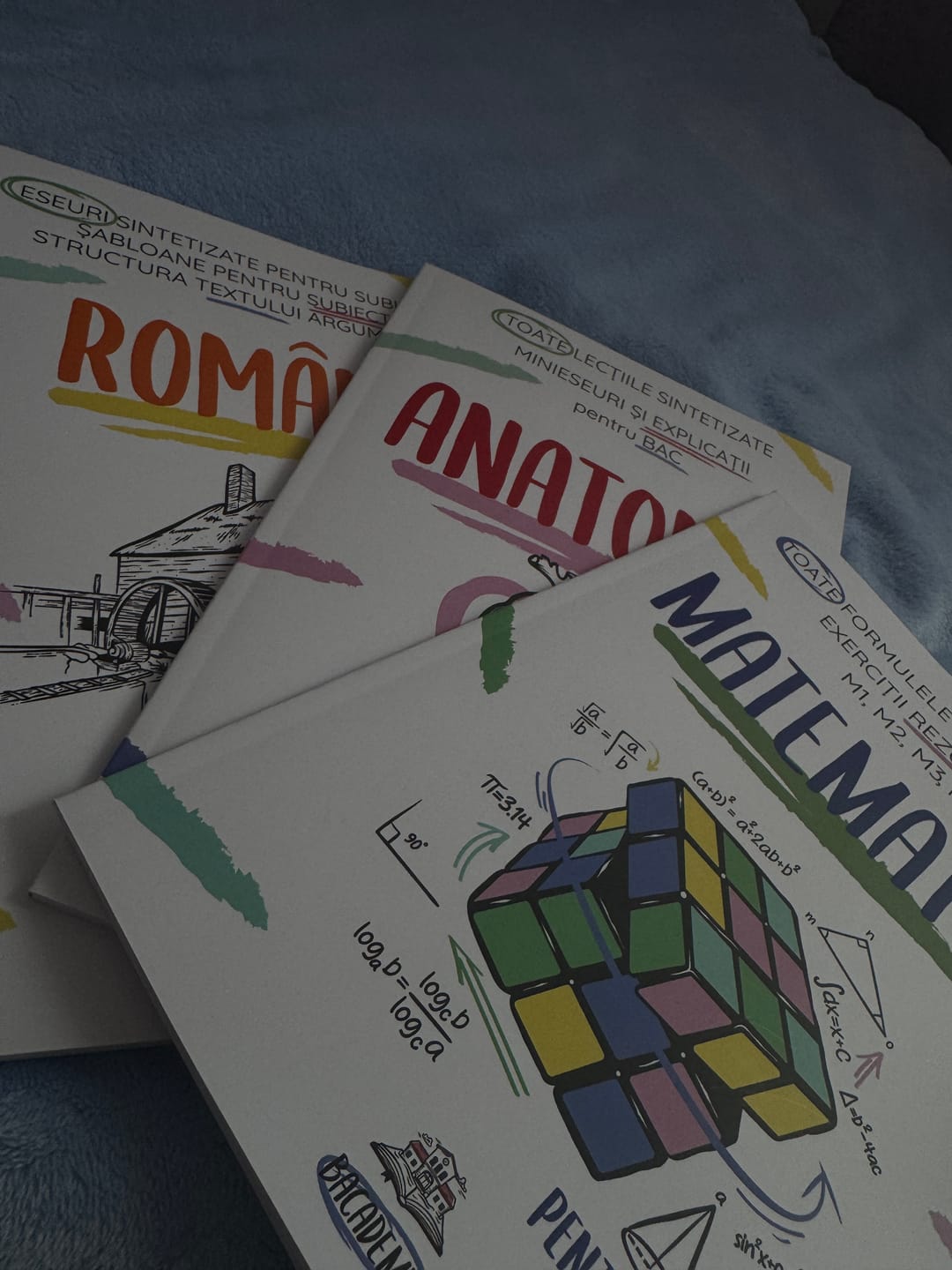 Customer photo review of Pachet Bacalaureat (Română + Matematică + Anatomie clasele XI-XII) Bacademia