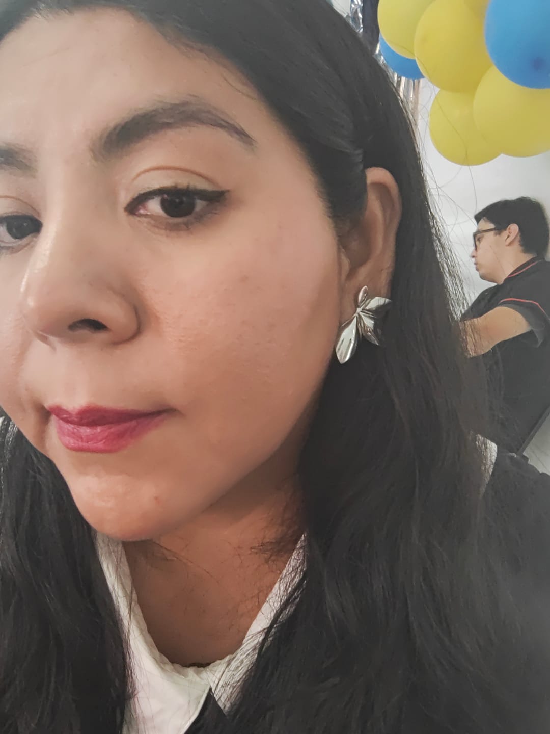 Customer photo review of Aretes Oliva Plata