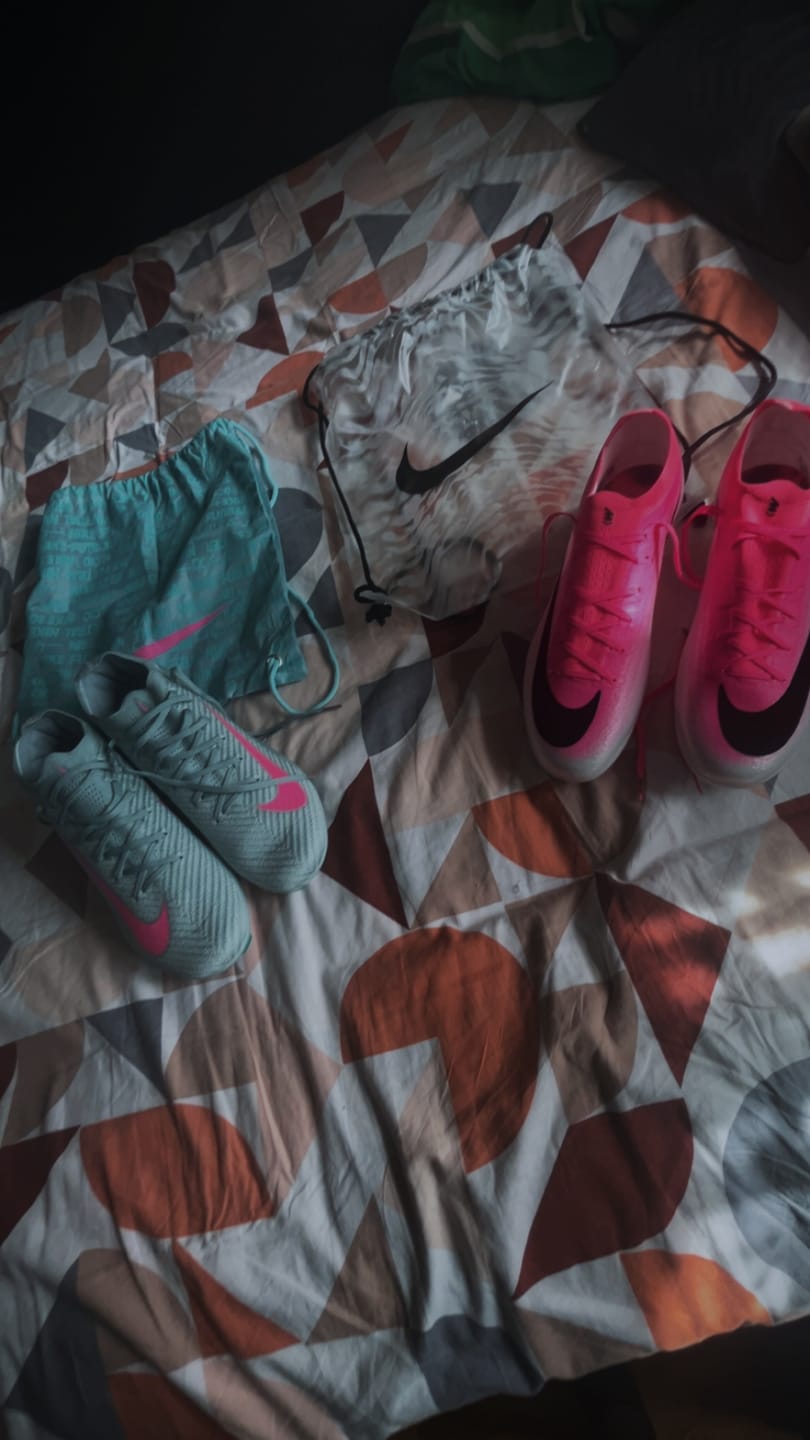 Customer photo review of Air Zoom Mercurial Vapor 16 SG-PRO Prism - Ocean Cube/Rose