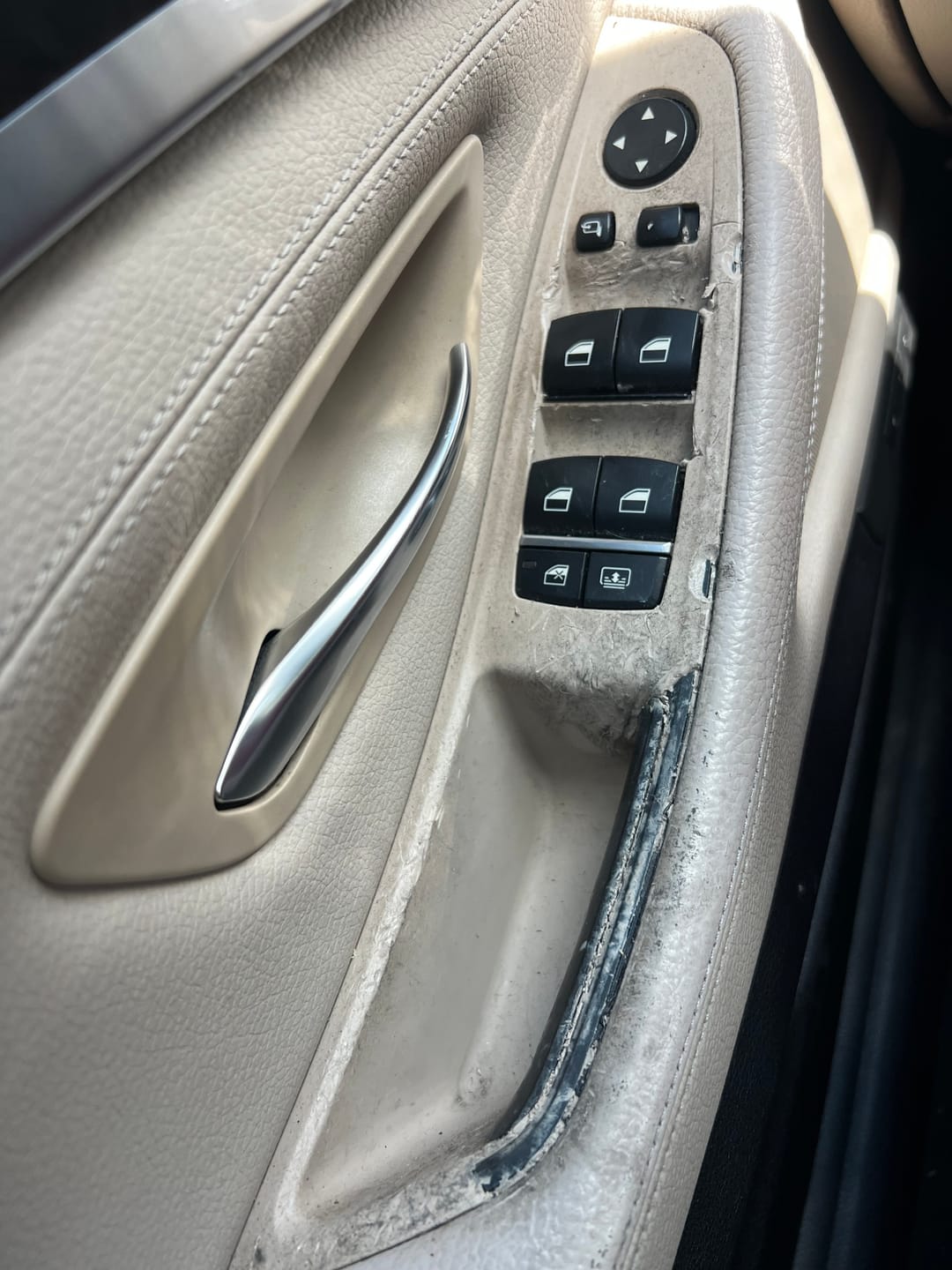 Customer photo review of For BMW 5 Series F10/F11 Inner Door Handle Cover Set – No-Disassembly Fix for Sticky/Melting Handles (2011–2017)
