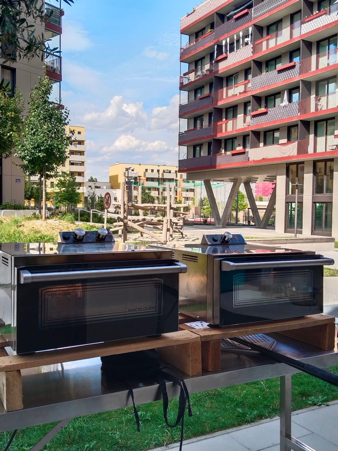 Customer photo review of Macte Ovens Voyager TWIN | Forno elettrico per pizza e pane