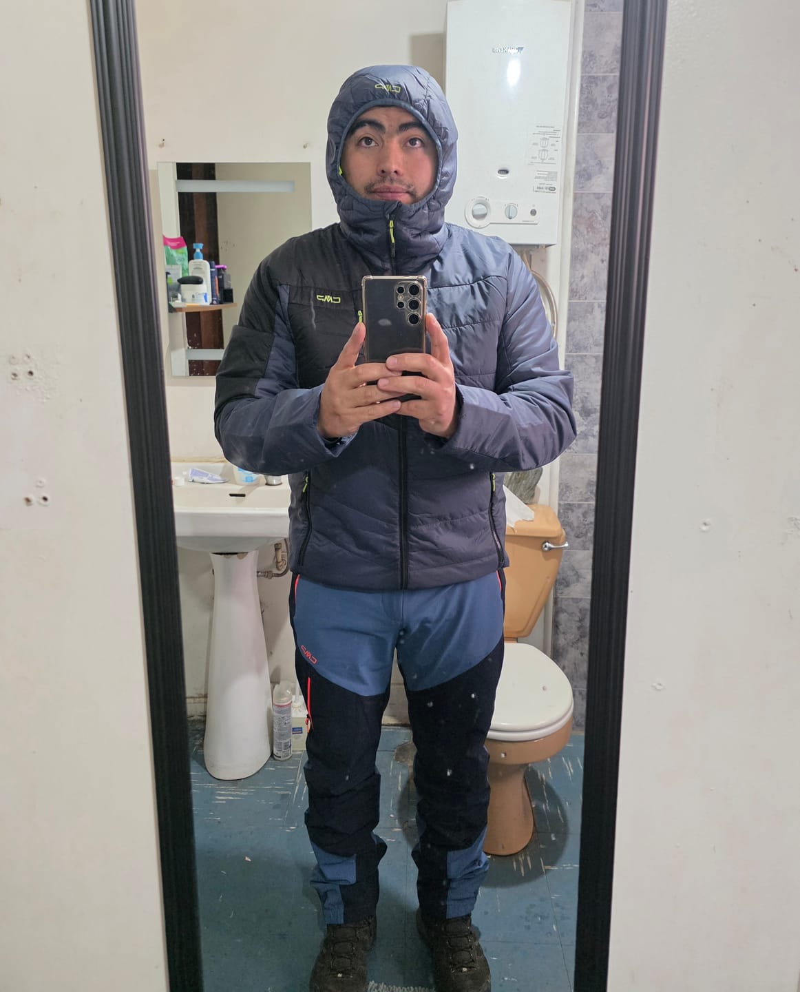 Customer photo review of Chaqueta Hombre Unlimitech Primaloft Padding