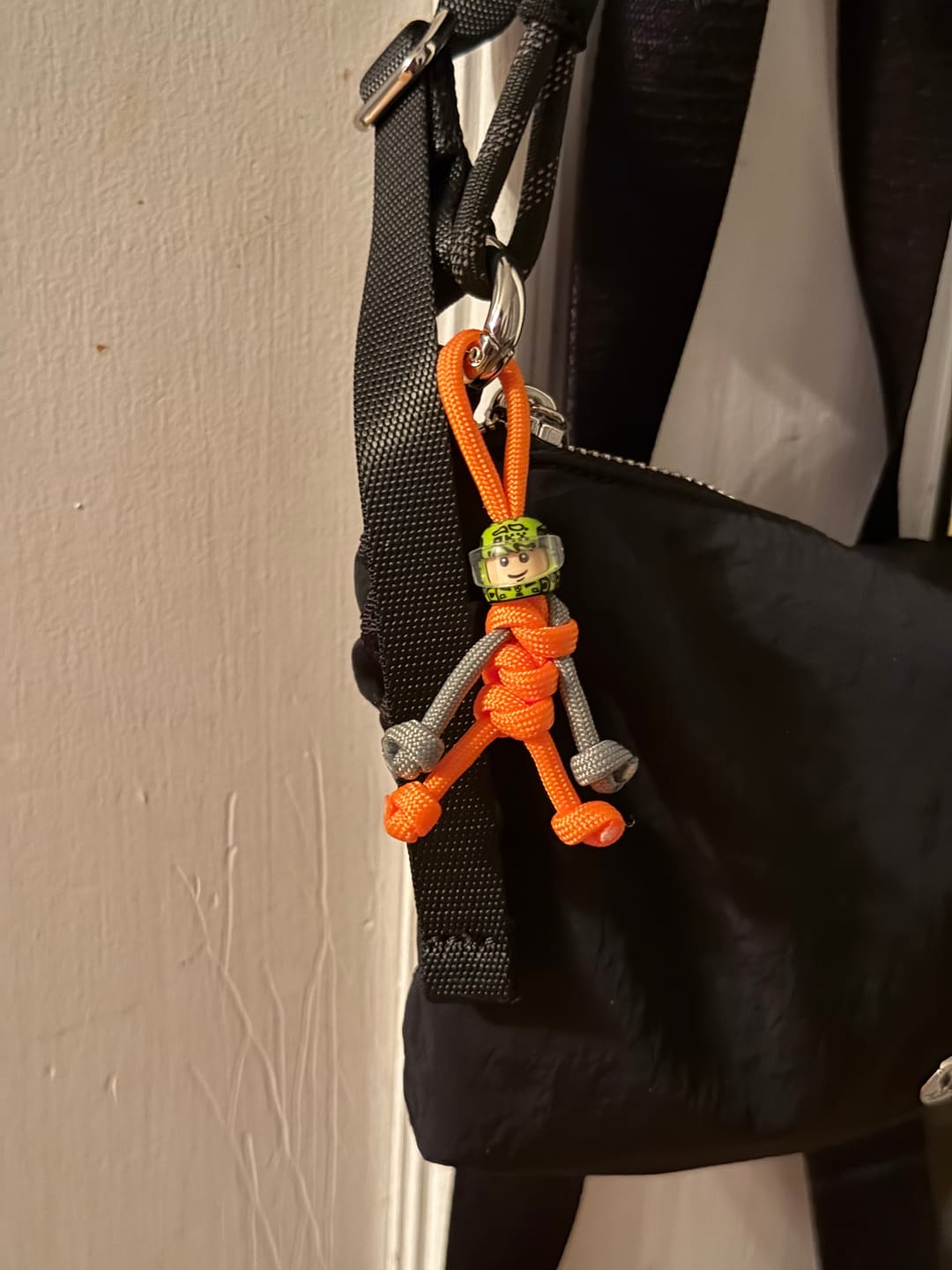 Customer photo review of Limited Edition Lando Norris Racing Paracord Buddy Keychain