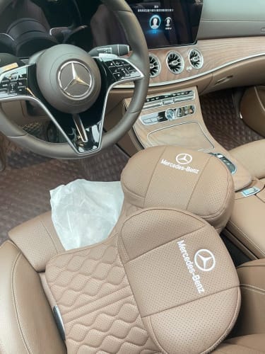 Customer photo review of Cuscino per il collo personalizzato per auto