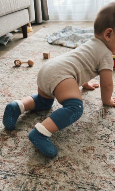 Customer photo review of Non-Slip Crawling Set