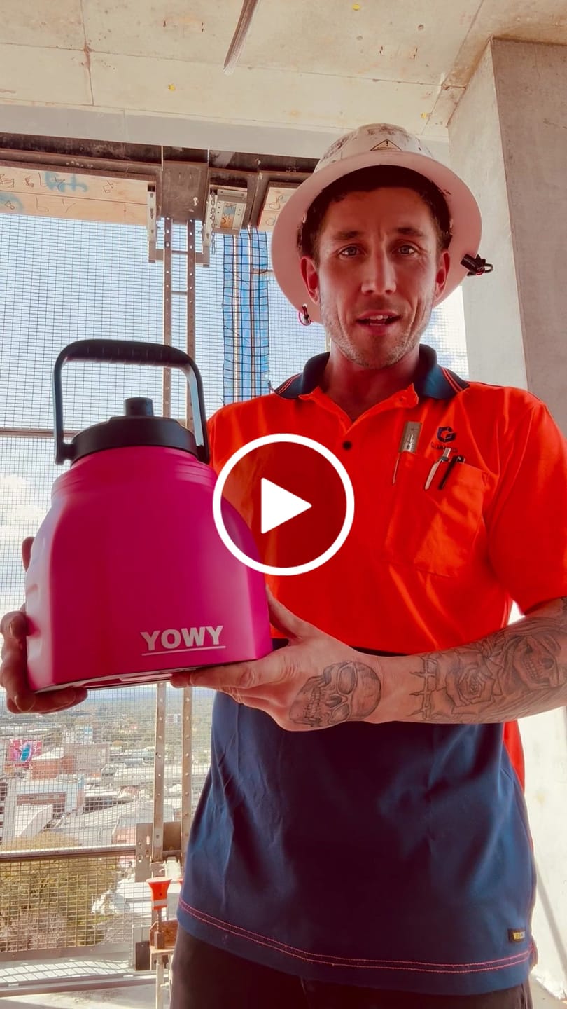 Customer video review of 3L Yowy Watercan