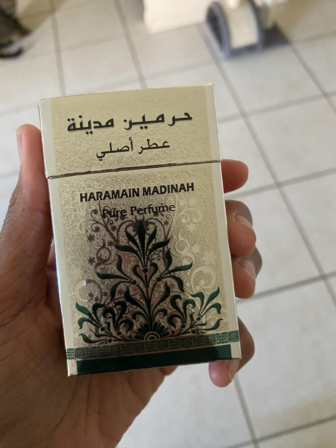 Customer photo review of Al-Haramain Madinah Perfume