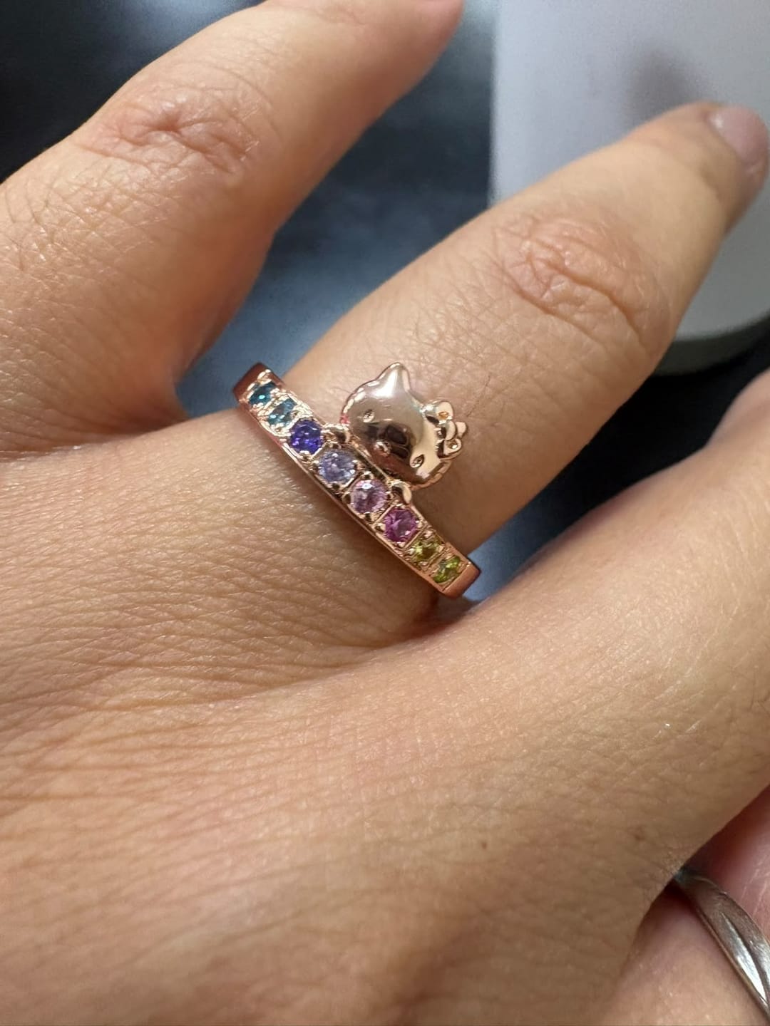 Customer photo review of Anillo Eternal Love | Plata con Baño de Oro Rosa 18k | Hello Kitty