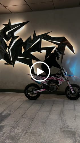 Customer video review of Matching Instagram Tag Stickers