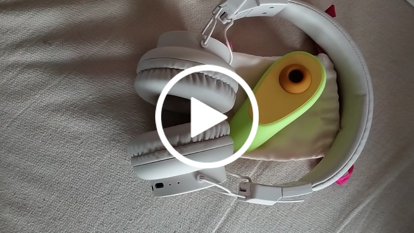Customer video review of Avo Clitoral Massager