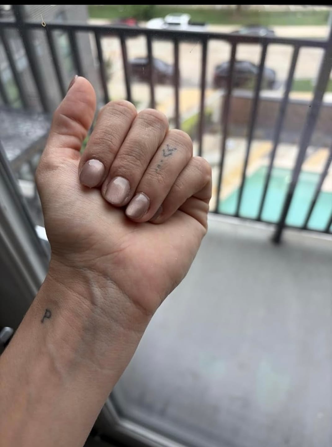Customer photo review of Portable Gel Manicure Kit