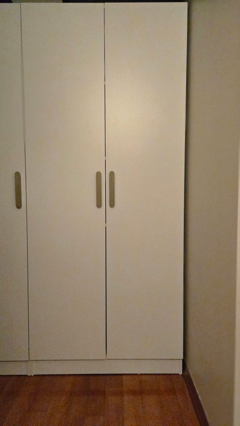 Customer photo review of Rani BA160 Gardırop 2 Kapaklı 4 Raflı Elbise Dolabı Beyaz